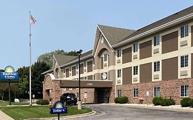 Days Inn & Suites Green Bay Wi